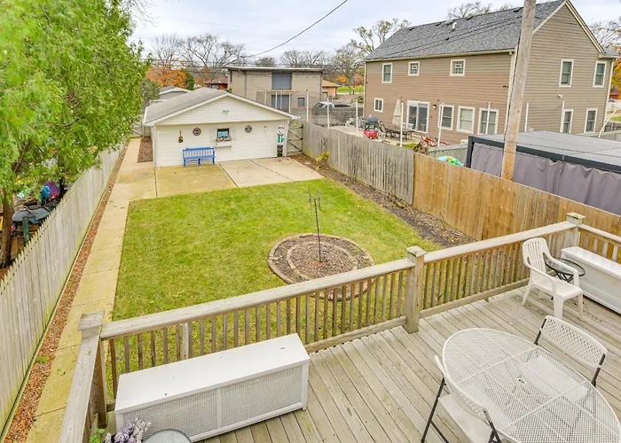 Family W/ Deck + Yard Near Northwestern Apartamento *